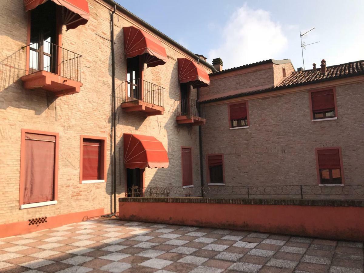Antica Dimora Della Racchetta Hotell Ferrara Exteriör bild